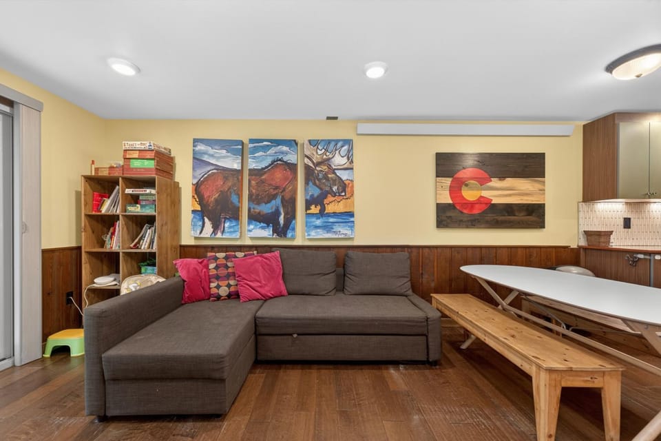 Living room, furniture