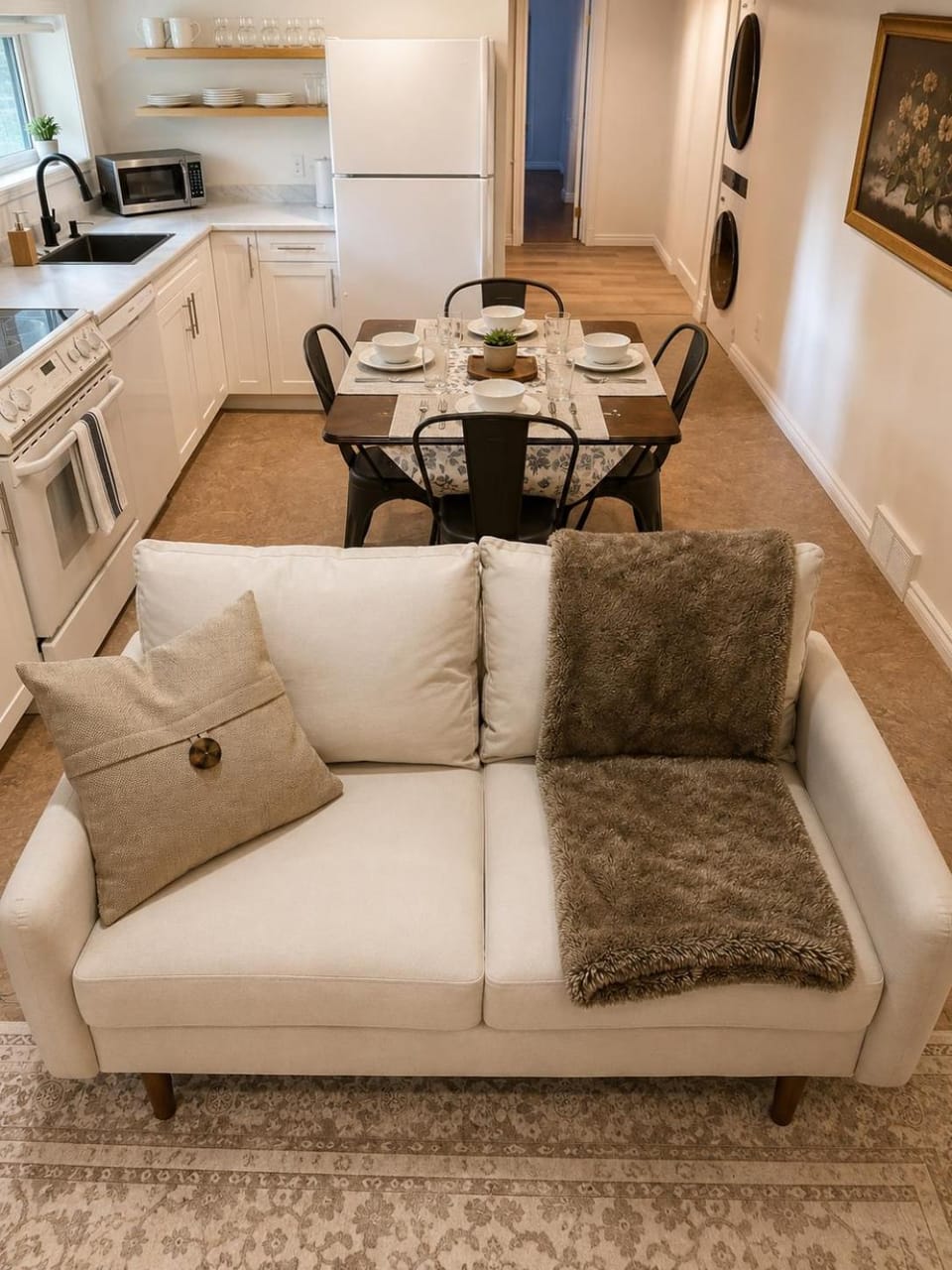 The Bunny Street Getaway! Apartment in Kenora
