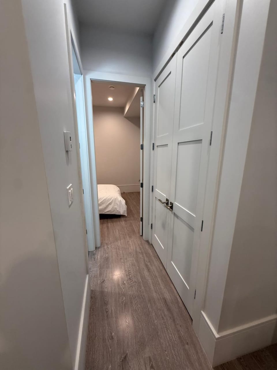 Cozy Private Suite Near UBC & Beaches Bed and Breakfast in Vancouver