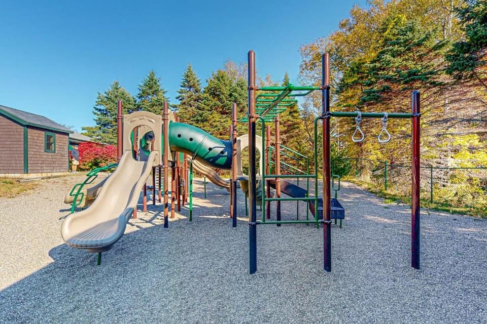 Day, Natural landscape, Children play ground, Children play ground