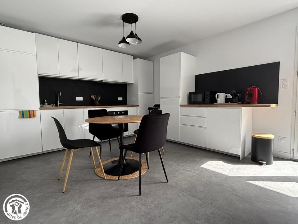 Appartement charmant près de la plage - FR-1-426-622 Apartment in Pays de la Loire