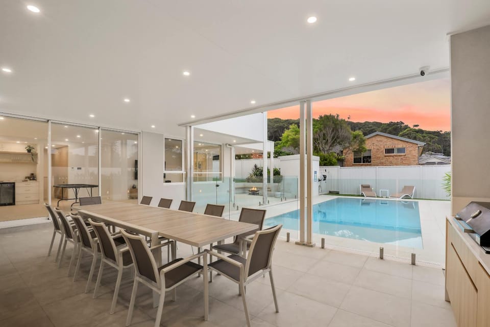 Villa Bianco House in Lake Macquarie