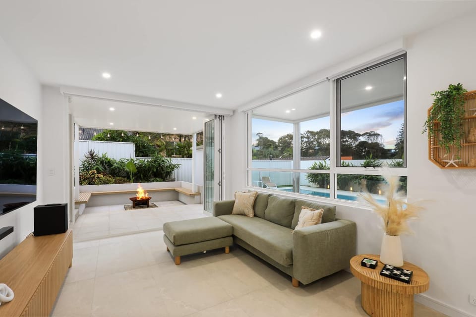 Villa Bianco House in Lake Macquarie