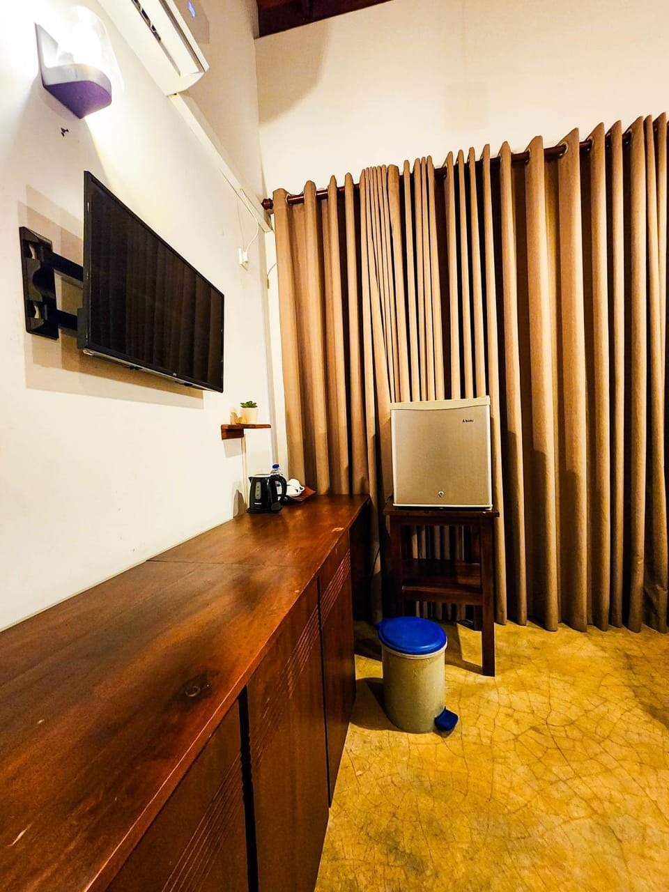 Communal lounge/ TV room, TV and multimedia, hair dresser