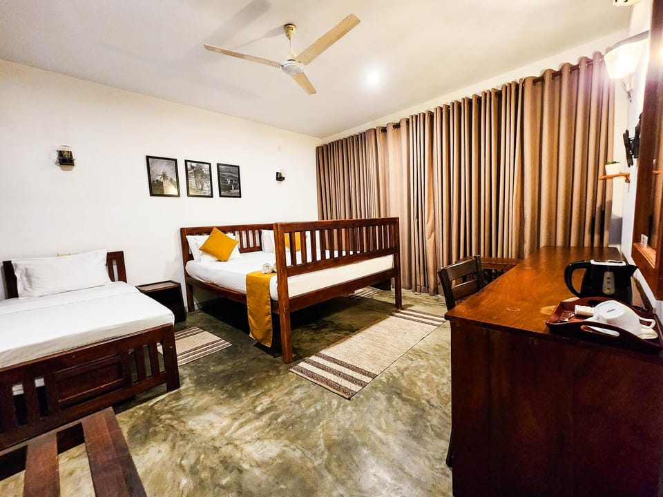 Bed, Photo of the whole room, Bedroom, hair dresser