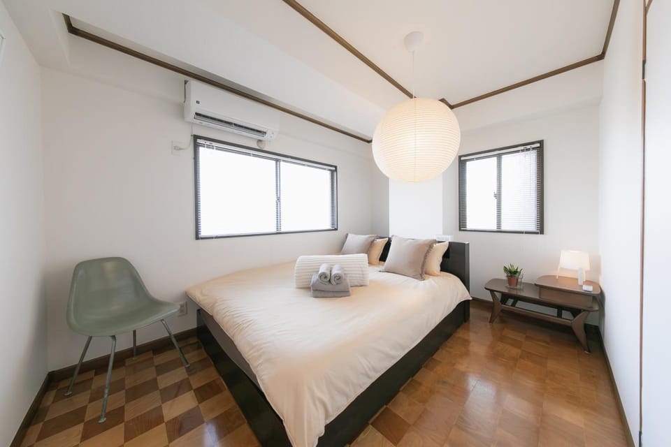 Bed, Bedroom, air conditioner