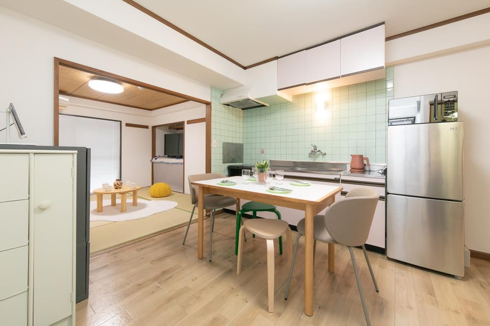 Kitchen or kitchenette, Living room, Dining area, stove