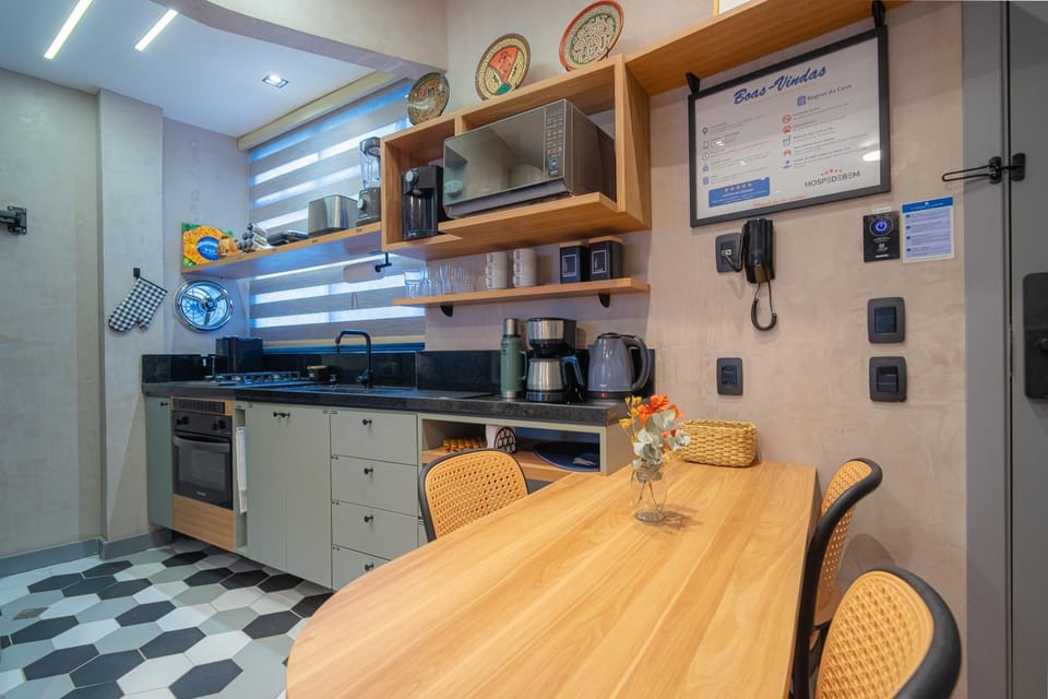 Communal kitchen, microwave, oven, stove, kitchen