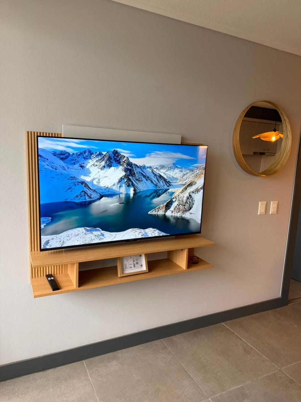 Communal lounge/ TV room, TV and multimedia, Evening entertainment