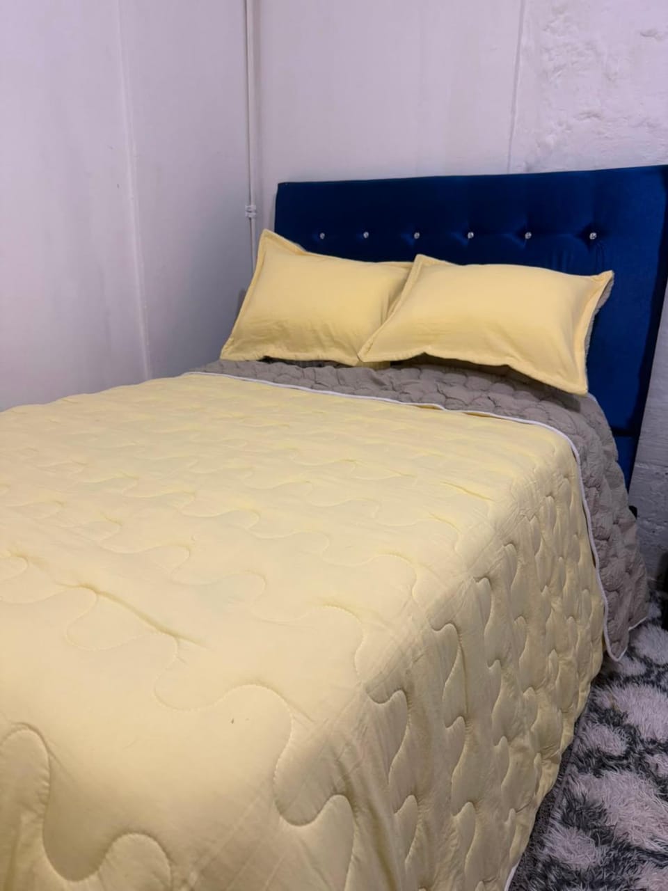 Casa Sucursal Bed and Breakfast in Cali