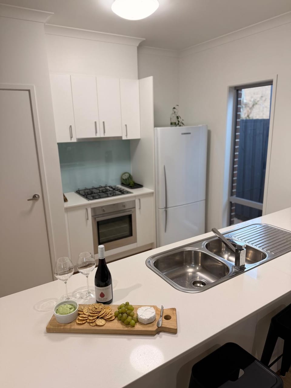 Kitchen or kitchenette, oven, stove