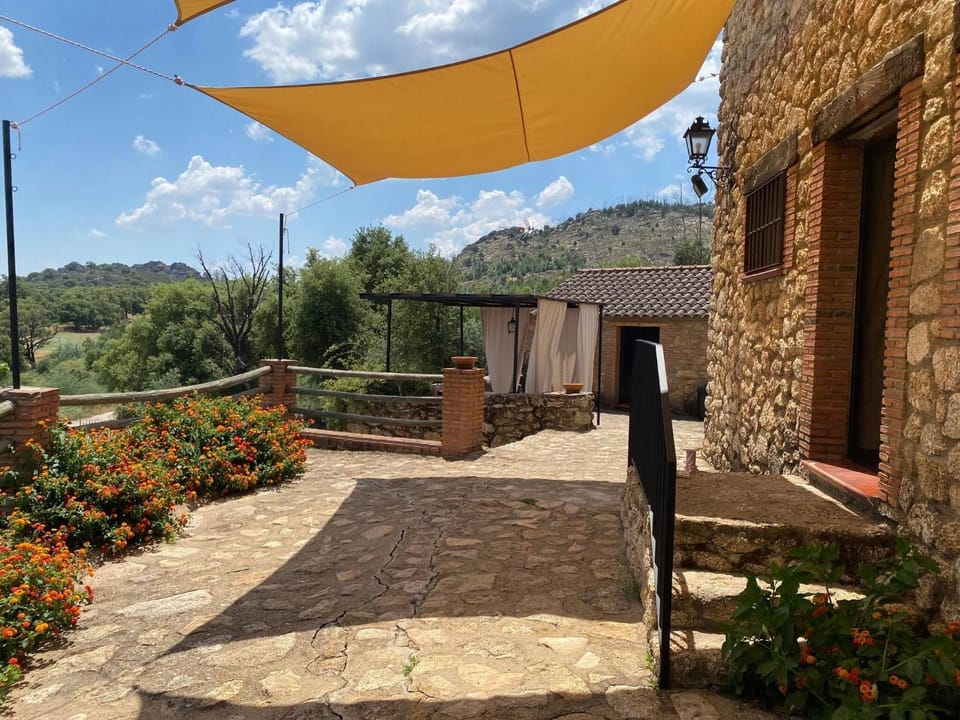 Detached 4 Bedroom Villa with Pool Farm Stay in Extremadura, Spain