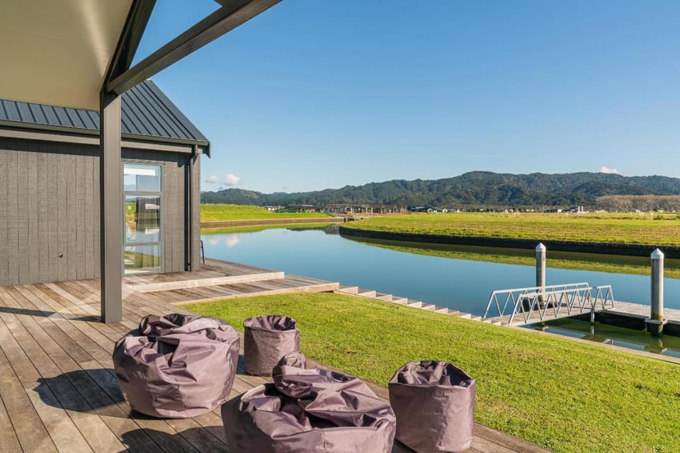 BBQ facilities, View (from property/room), Balcony/Terrace