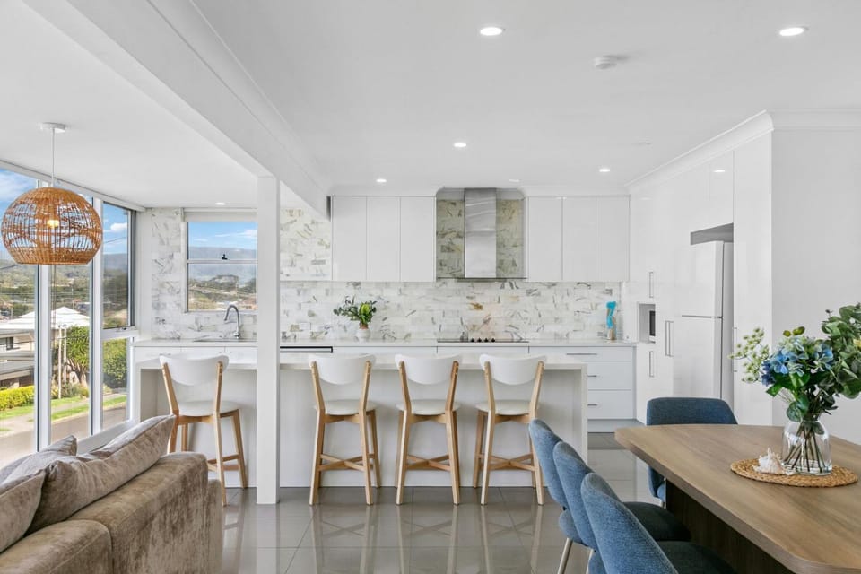 Barefoot Beach House House in Kiama Downs
