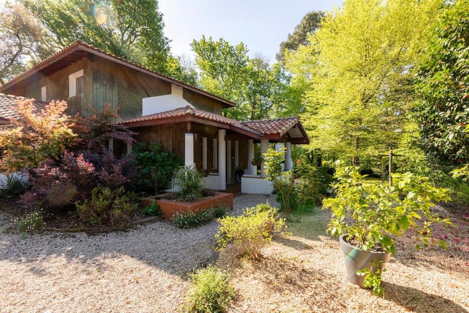 Yuja's garden Villa in Nouvelle-Aquitaine