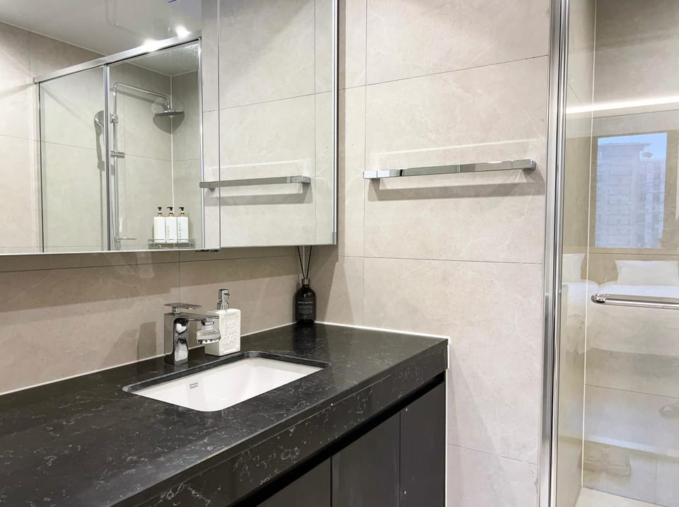 Stay in Waves Apartment in Busan