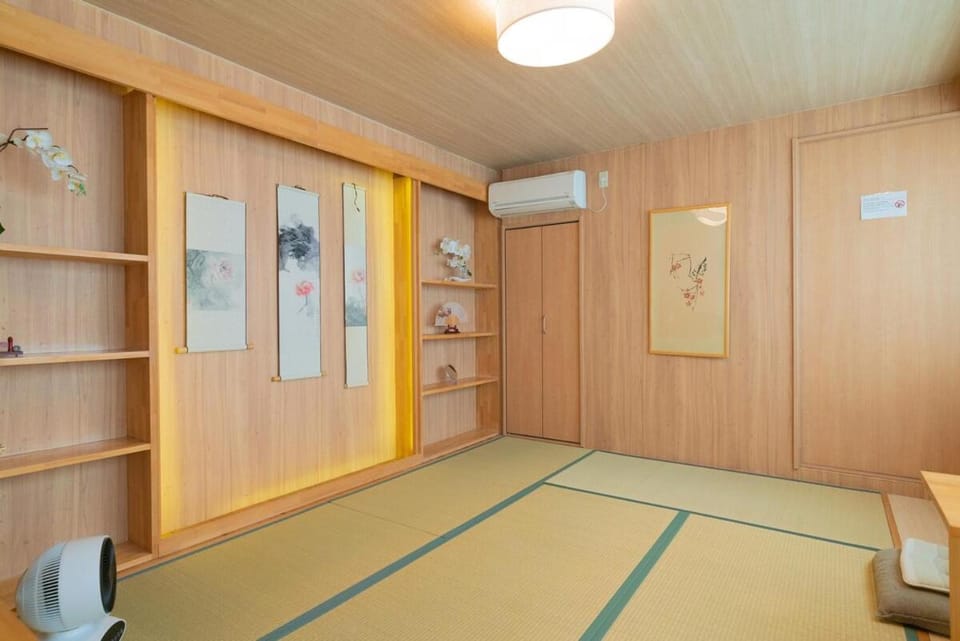 Namba LiveHouse - Room 601 Apartment in Osaka