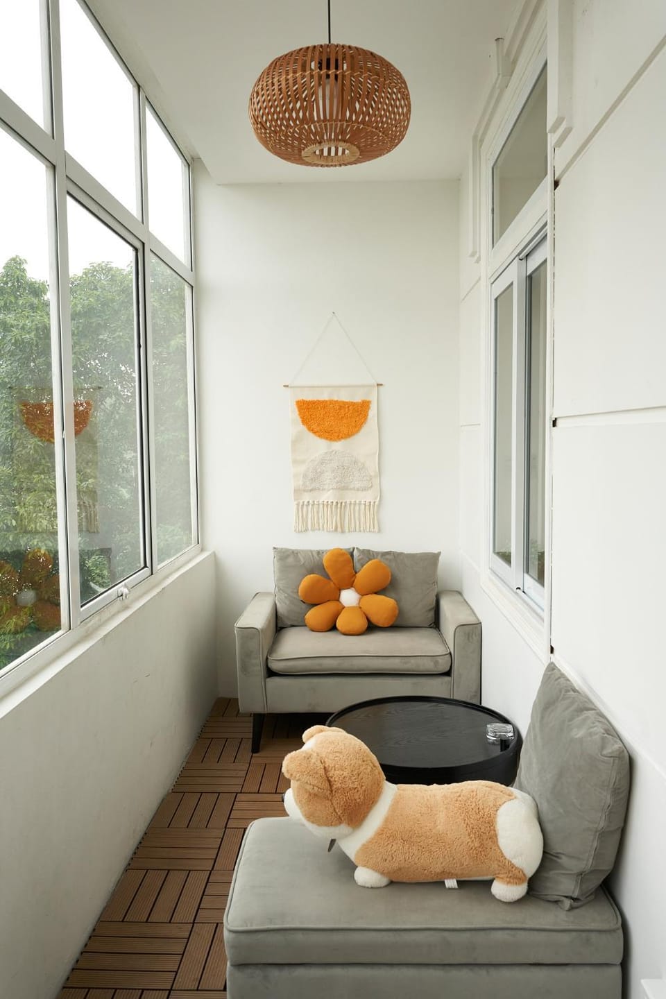 The Urbanist - Saigon MidCentury Home Apartment in Ho Chi Minh City