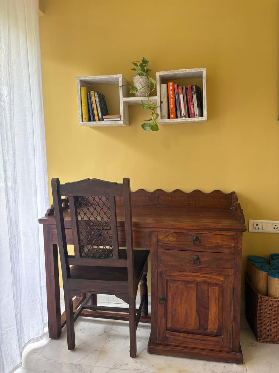 Studio Apartment, Nizamuddin East Apartment in New Delhi