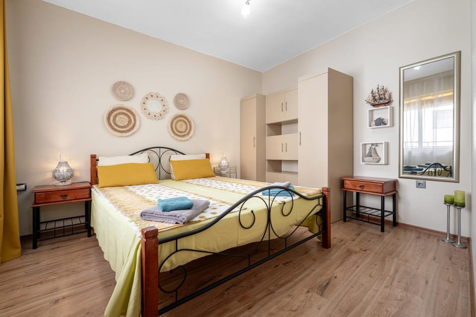 Spacious Family Apartment | Free Street Parking Apartment in Plovdiv