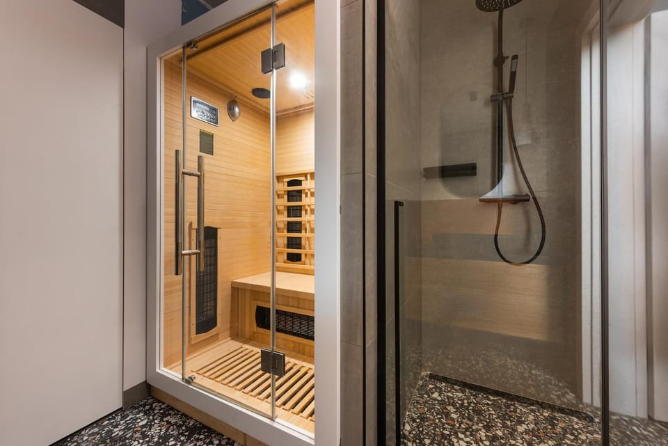 Shower, Sauna, Bathroom