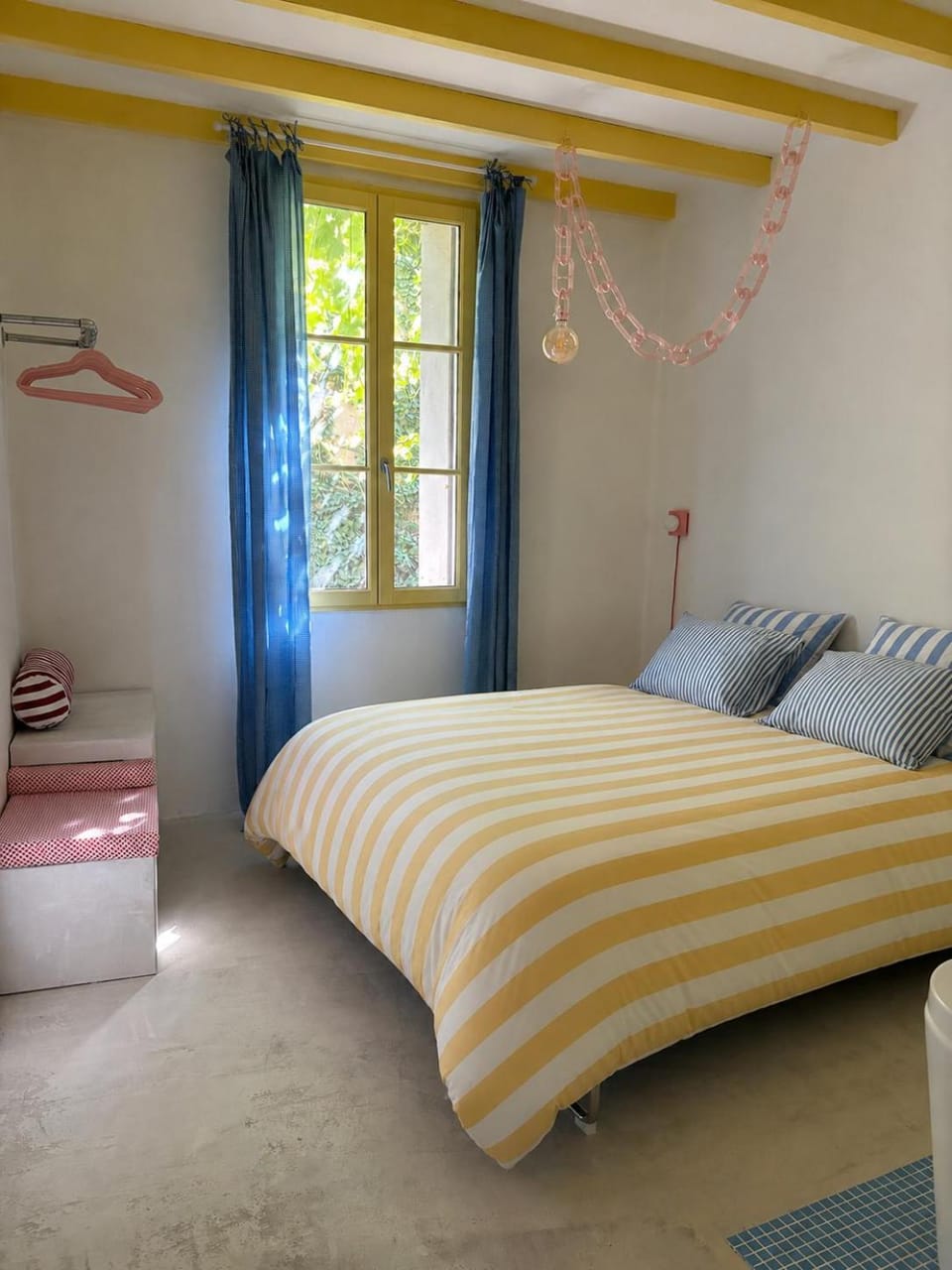 Plumard Bed and Breakfast in Arles