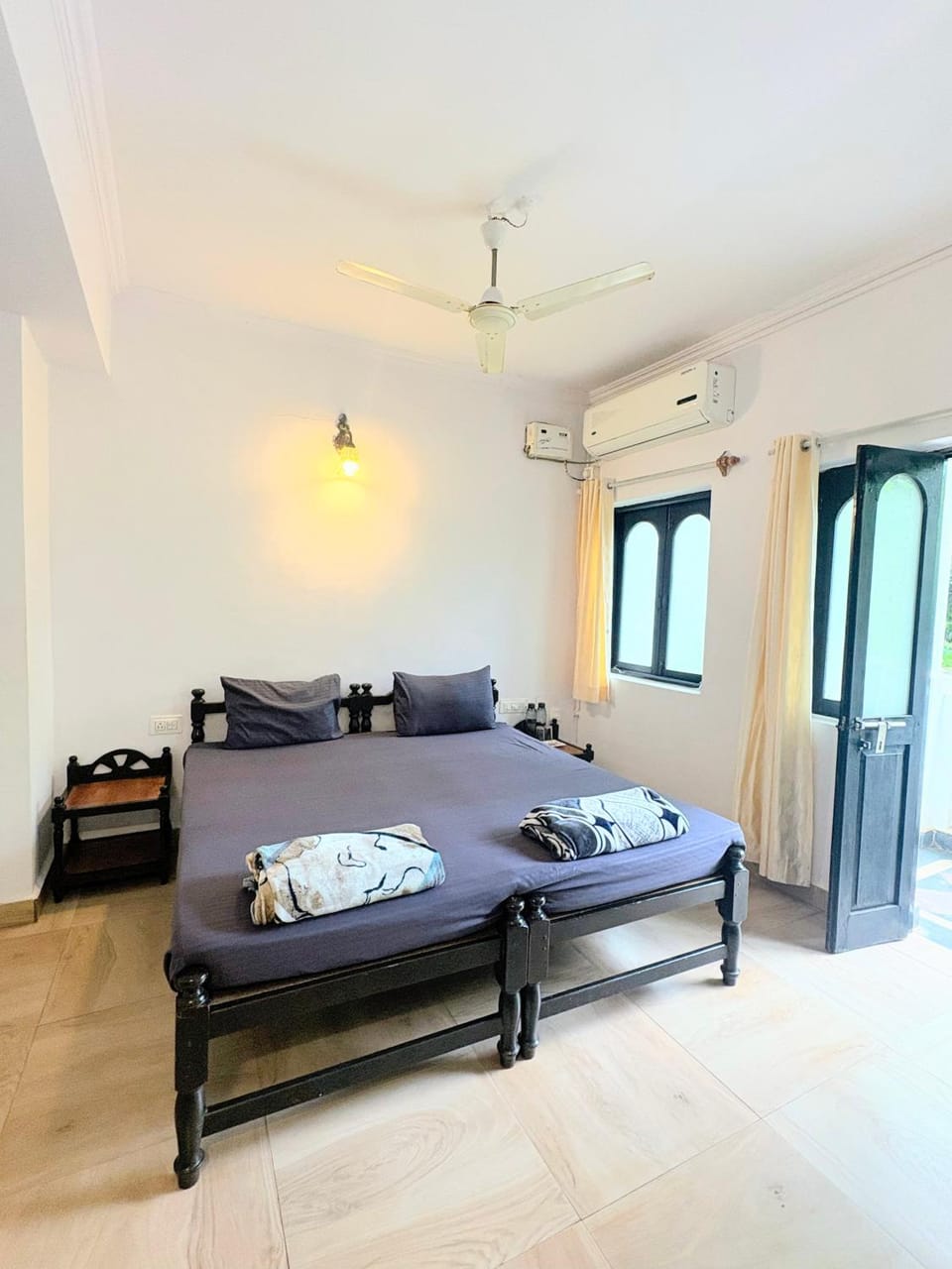 La Petite Boutique Hotel with Pool Near Beach and Airport Hotel in Goa, India