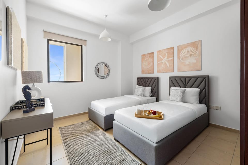 Bed, Photo of the whole room, Bedroom, hair dresser