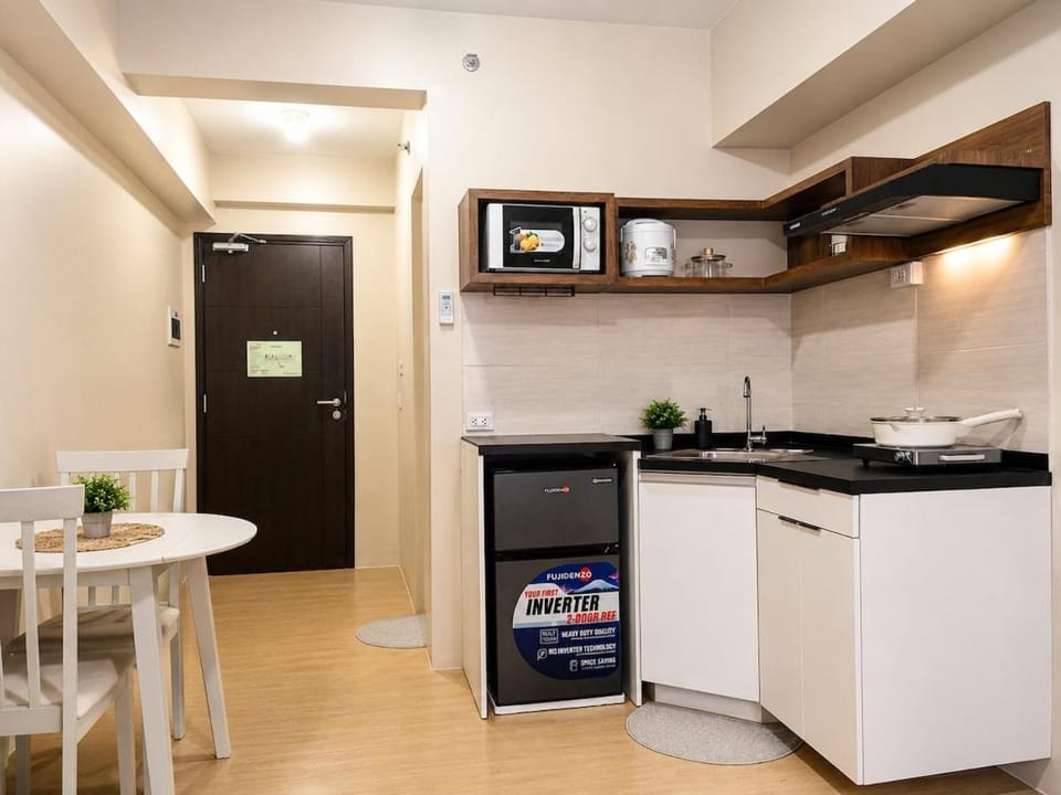 The 3 Sissy's Condo Apartment in Cagayan de Oro