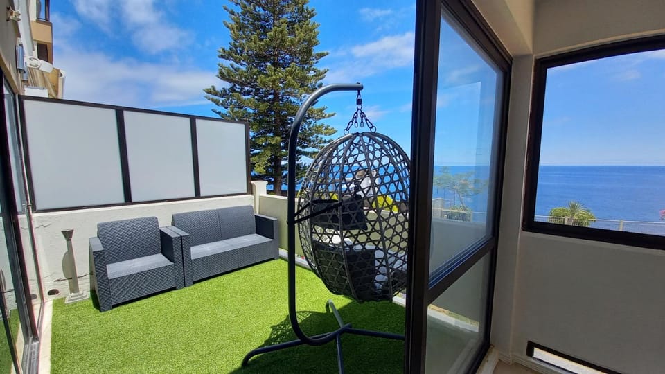 Lido Ocean View Apartment in Funchal