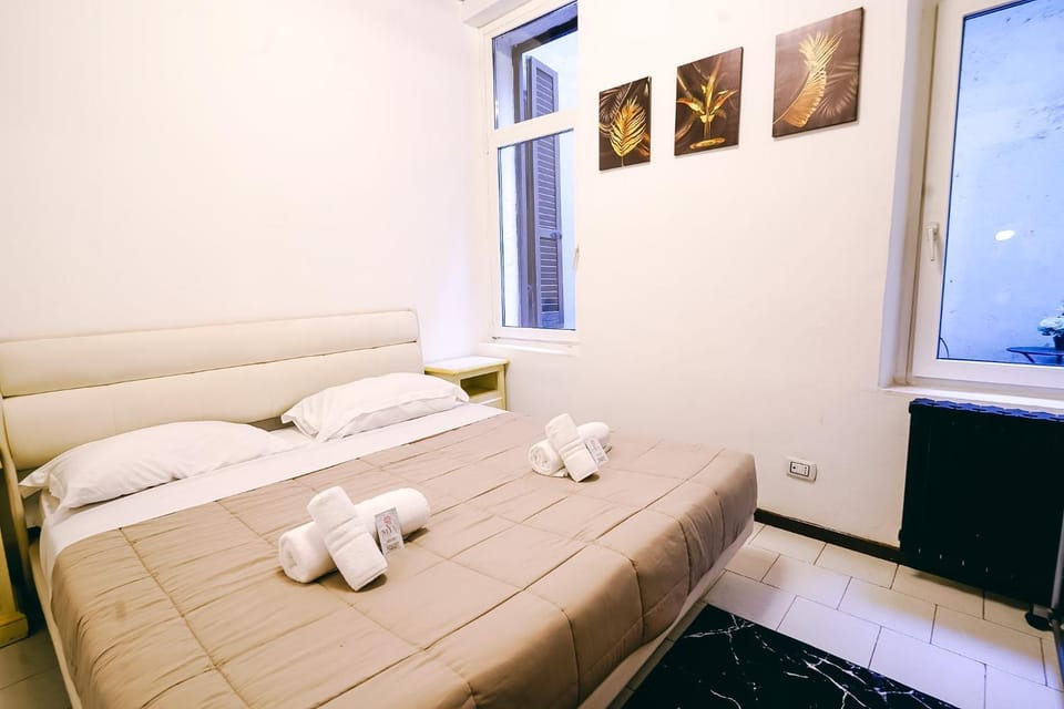 Secret Courtyard Home Apartment in Verona