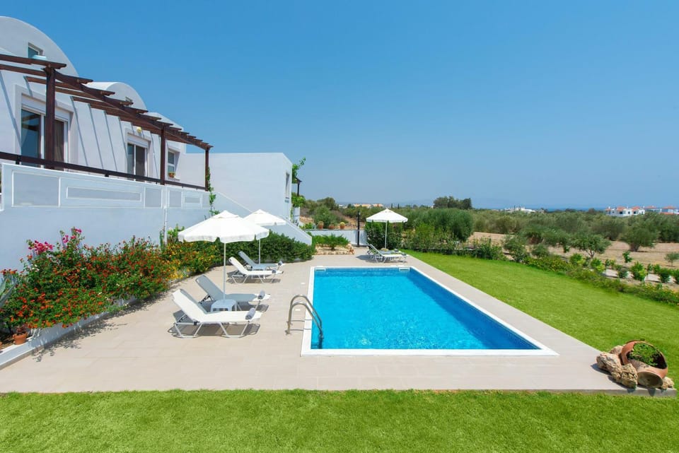 Garden view, Pool view