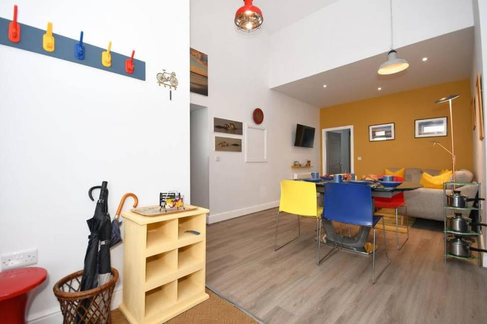 Penny Farthing Cottage House in Filey