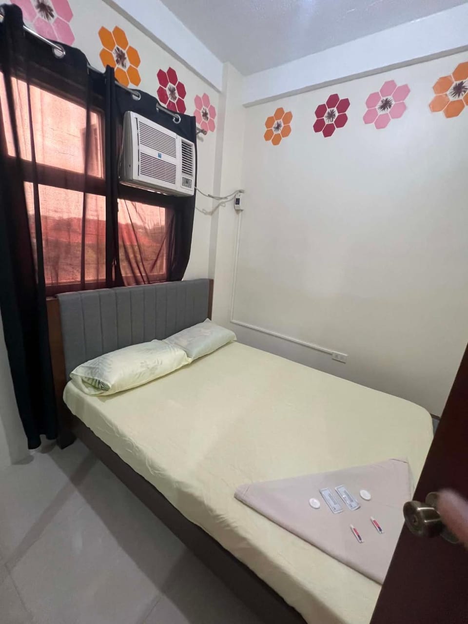 DC Travellers Inn Unit E 3rd Fl Apartment in Calabarzon