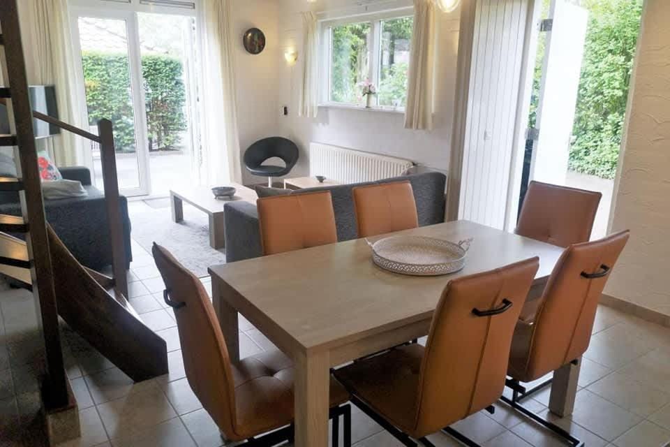Holiday Home 3 Minutes from Beach in Domburg - Ooststraat 16 House in Domburg