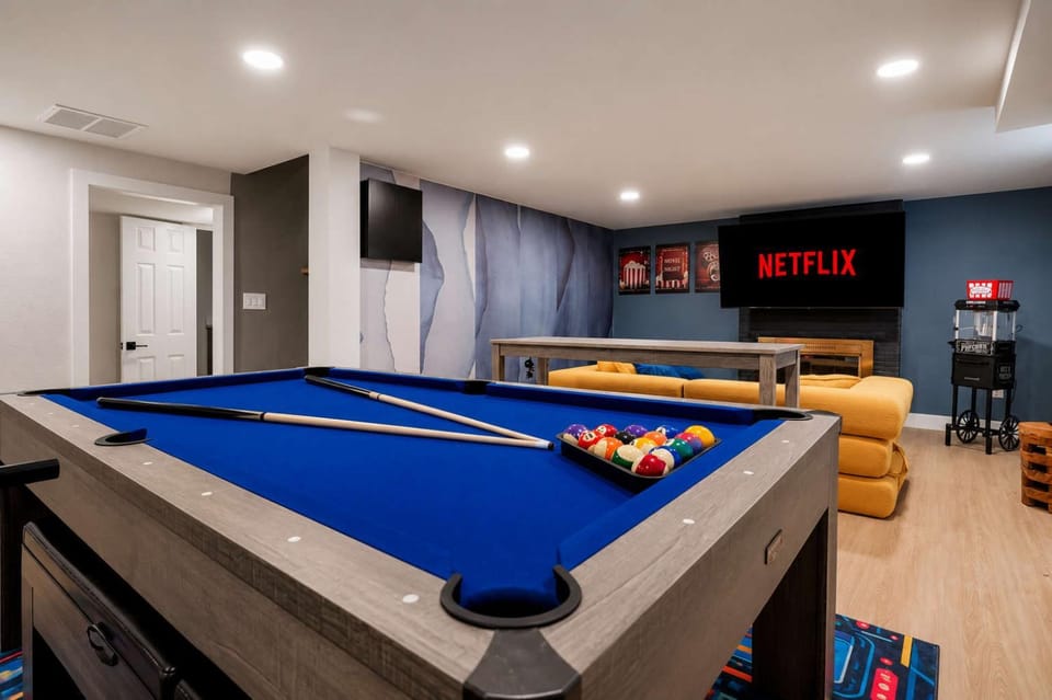 Peak State Hot Tub Sauna & Arcade House in Littleton