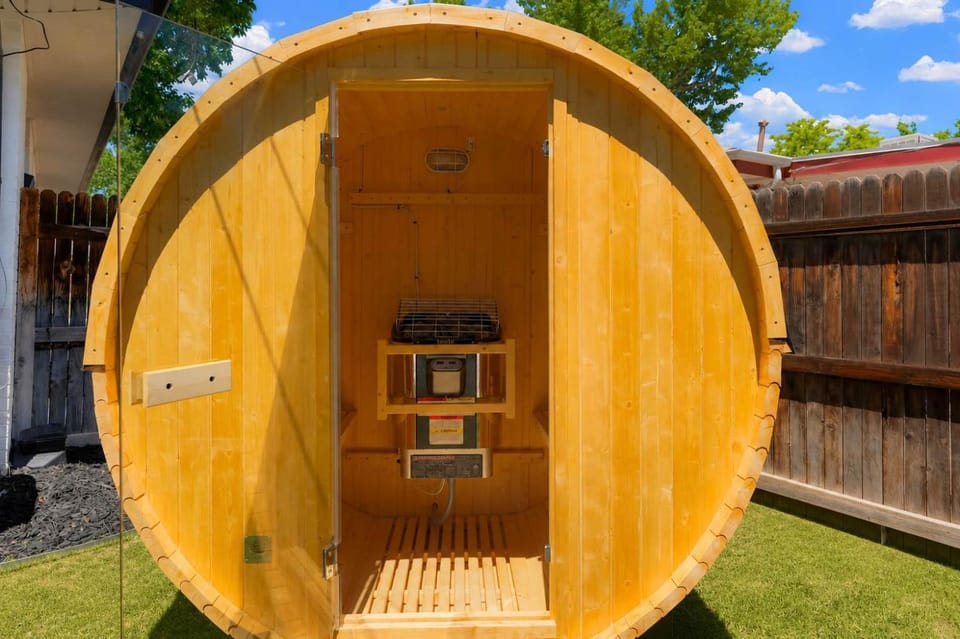 Peak State Hot Tub Sauna & Arcade House in Littleton