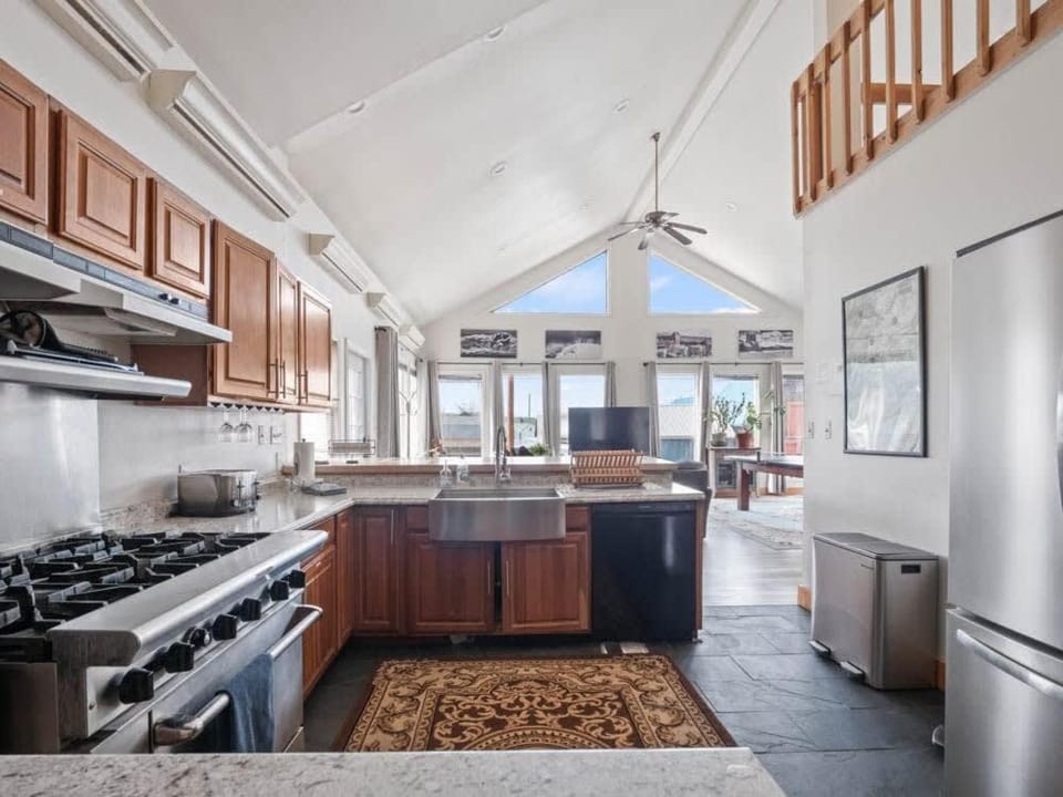 Mountain Hideaway Grand Canyon Suite Leadville Hostel in Leadville