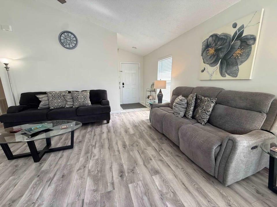 Coastal Cottage House in Haines City