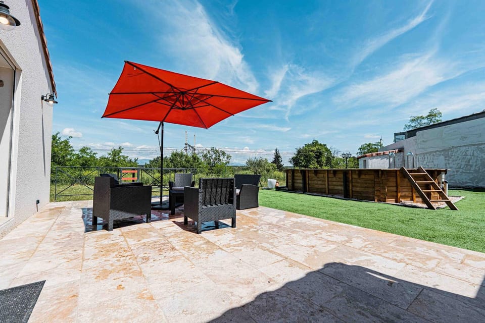 Villa Pancho: quiet AC private pool Villa in Carcassonne