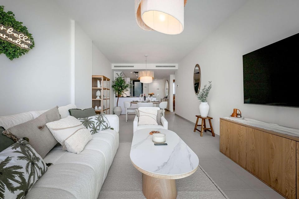 Luxury 2BD in Calanova Mijas with garage & pool Apartment in Costa del Sol