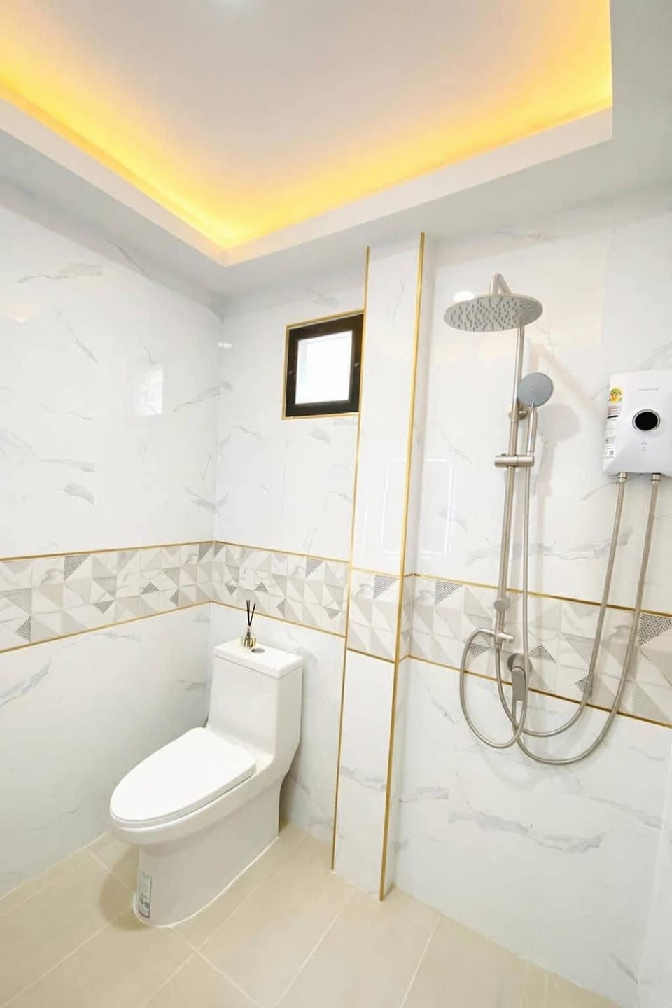 Bathroom, Public Bath