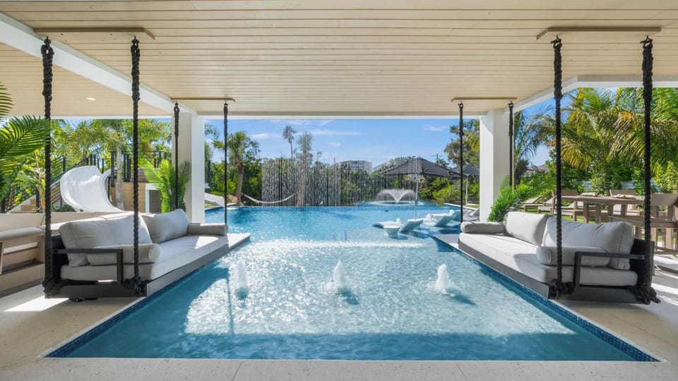 Double Dip House in Florida