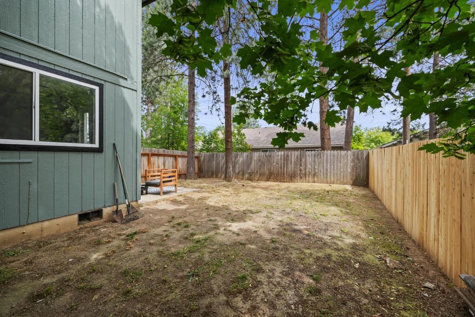 Pet friendly 2 bed in CDA House in Coeur dAlene