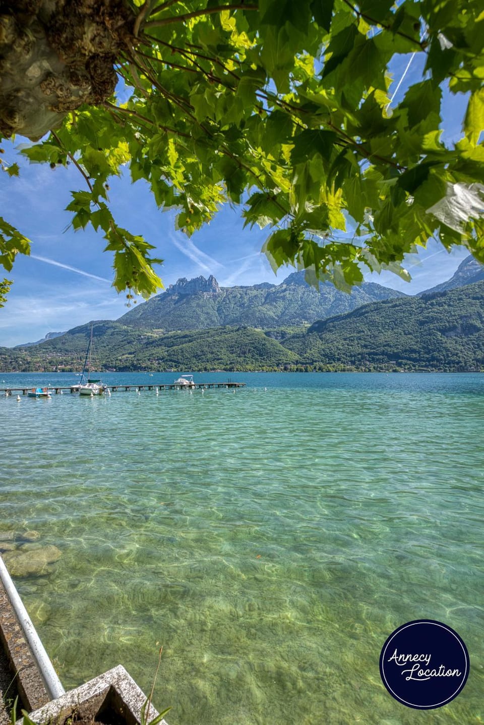 Rive Bleu Charming T2 with Shared Beach Apartment in Doussard