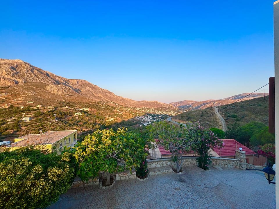 Day, Natural landscape, Mountain view