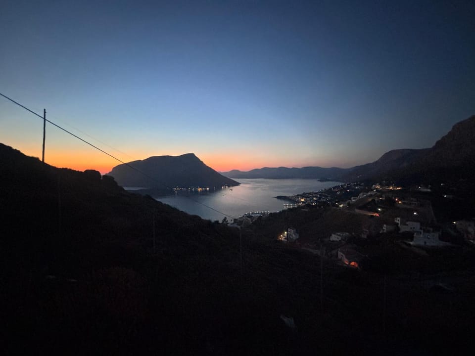 Natural landscape, Mountain view, Sea view, Sunrise, Sunset