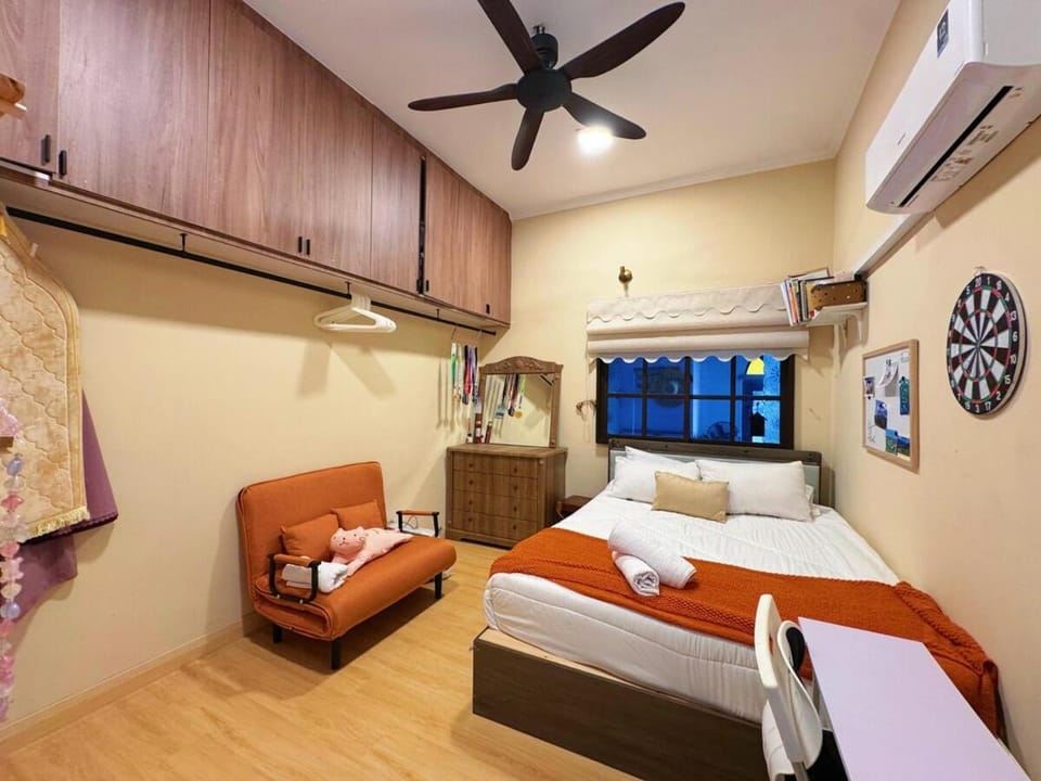 Bedroom