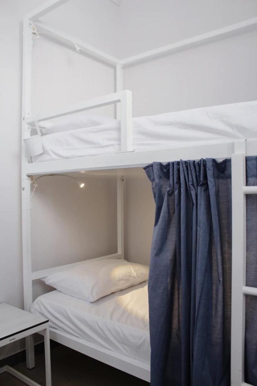 Bed, Photo of the whole room, Bedroom, bunk bed, towels