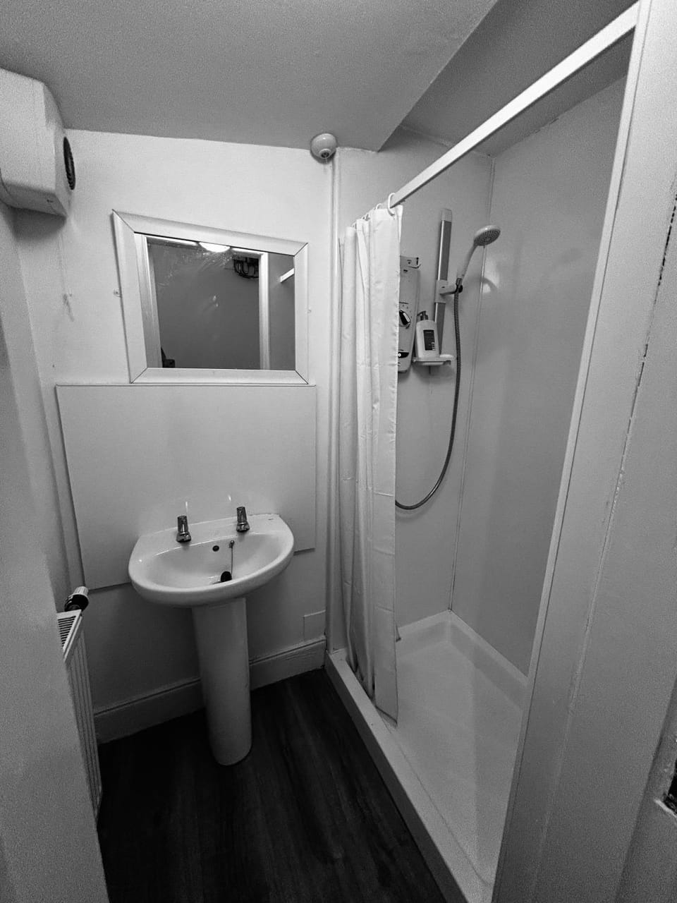 Cozy Apartment 15 Min Downtown Apartment in Edinburgh